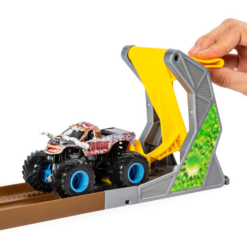 Monster Jam Wyczynowe zestawy 6045029 Spin Master wyrzutnia